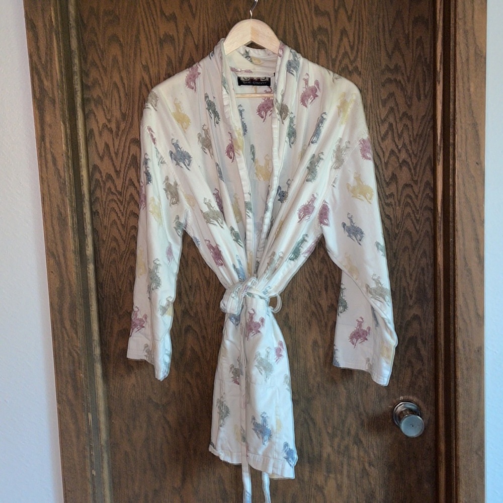 Bucking‎ Cowboy Robe